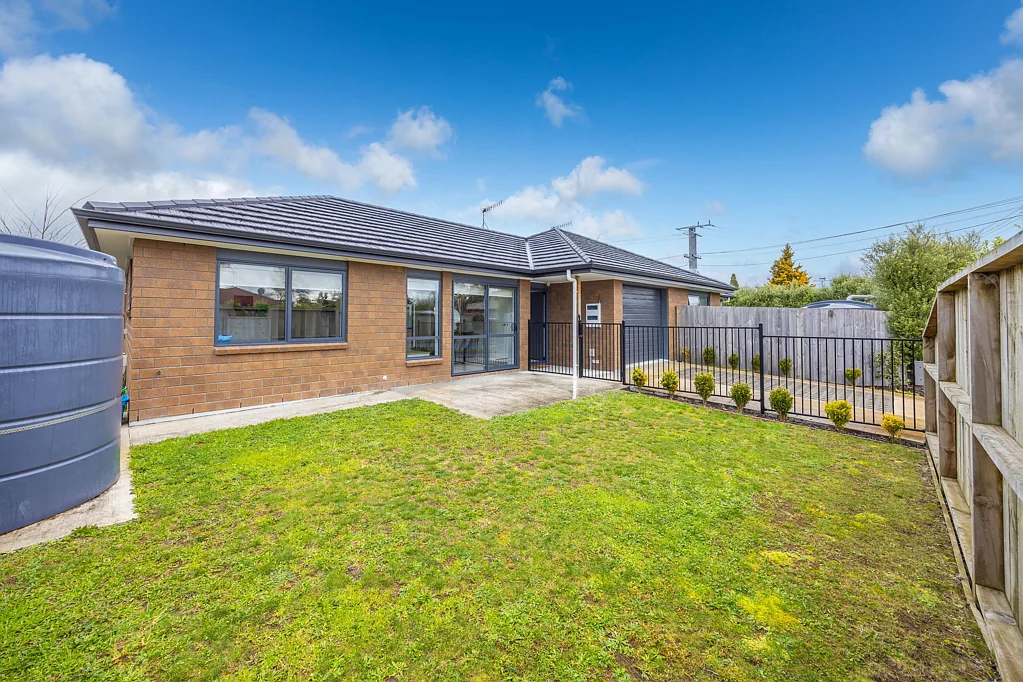 Glenview 3Moenga Easy Modern Living