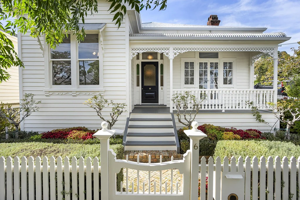 Mount Eden 4બેડરૂમ Classic Heritage, Beautifully Upgraded
