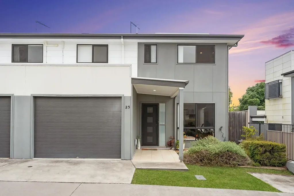 25/1 Emerald Place, Bridgeman Downs, QLD 4035