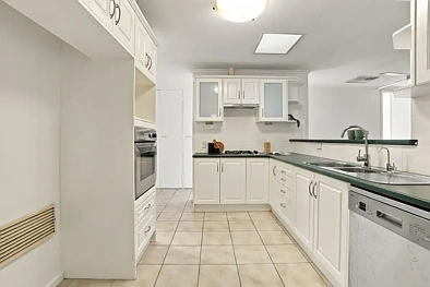 Kusina - 10 Cabernet Avenue, Wynn Vale, SA 5127