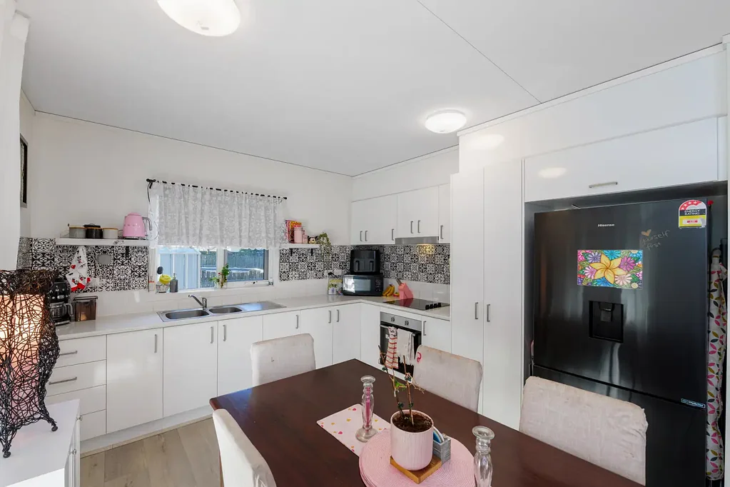 153 Chambers Flat Road, Marsden, QLD 4132