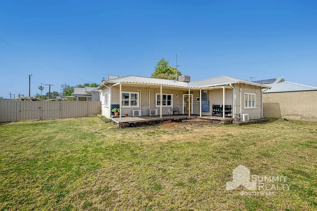 East Bunbury 3ਬੈੱਡਰੂਮ LOCATION, LOCATION