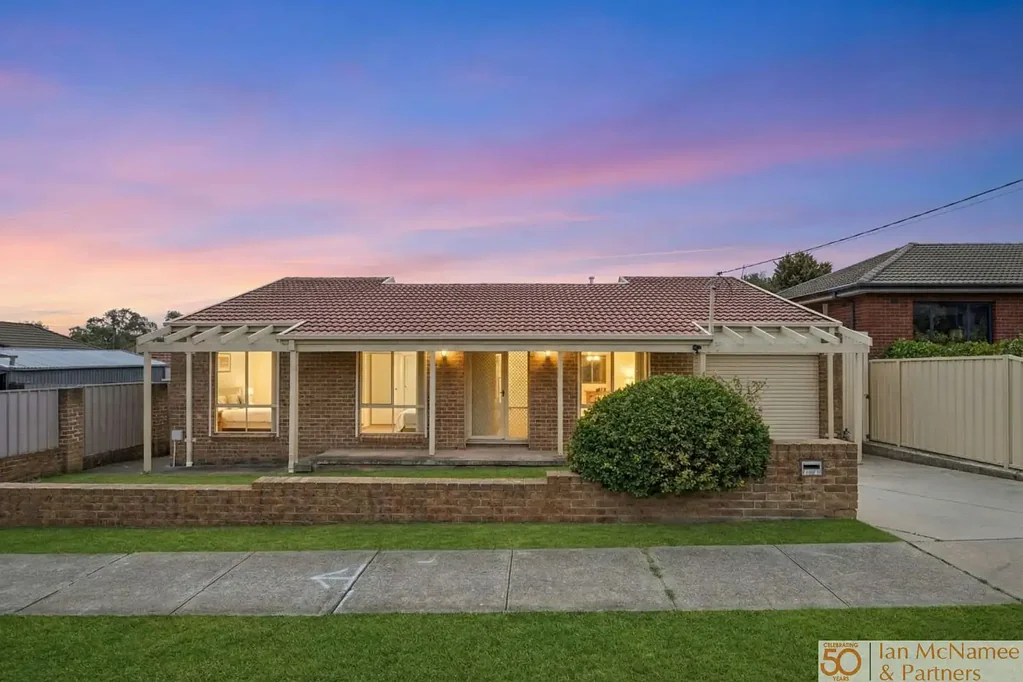 22 Arthur Street, Queanbeyan, NSW 2620