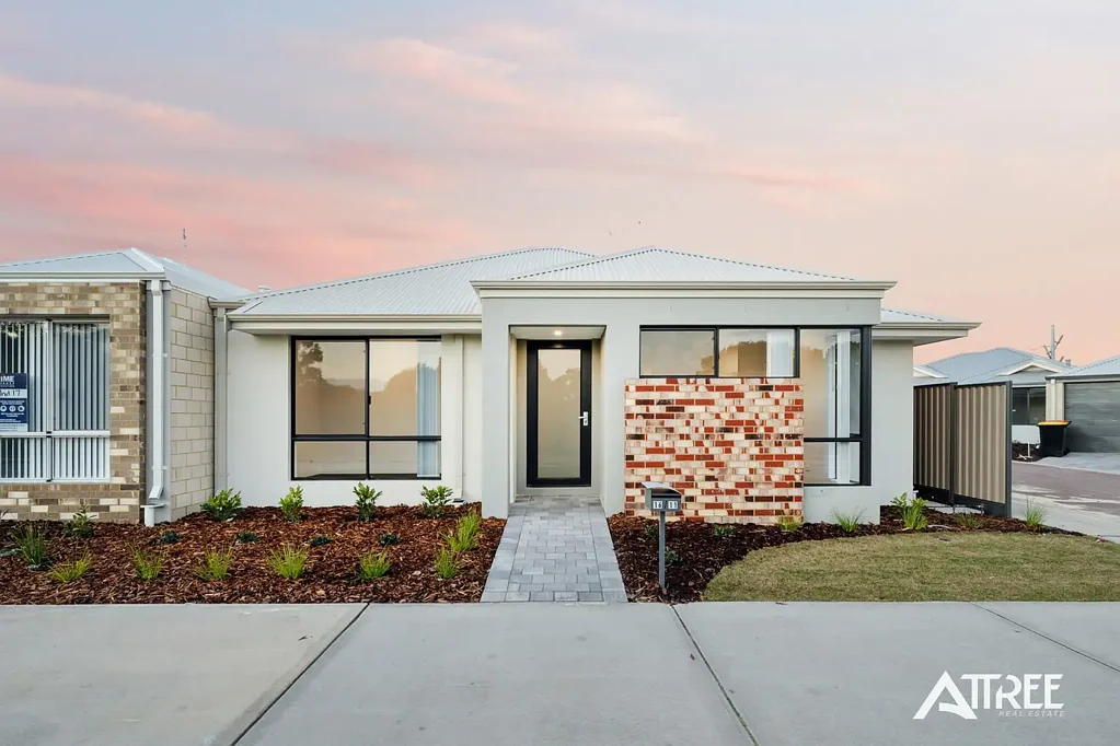 Piara Waters 3房  BRAND NEW HOME! CLOSE TO SHOPS, SCHOOLS AND PARKS