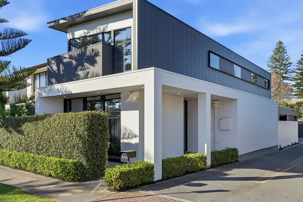 Grange 5房  High-Spec Designer Living Meets Beachside Lifestyle Bliss