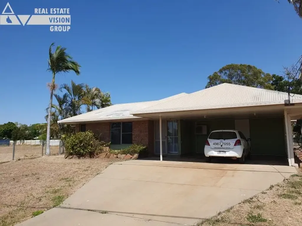 4 BEDROON BRICK HOME