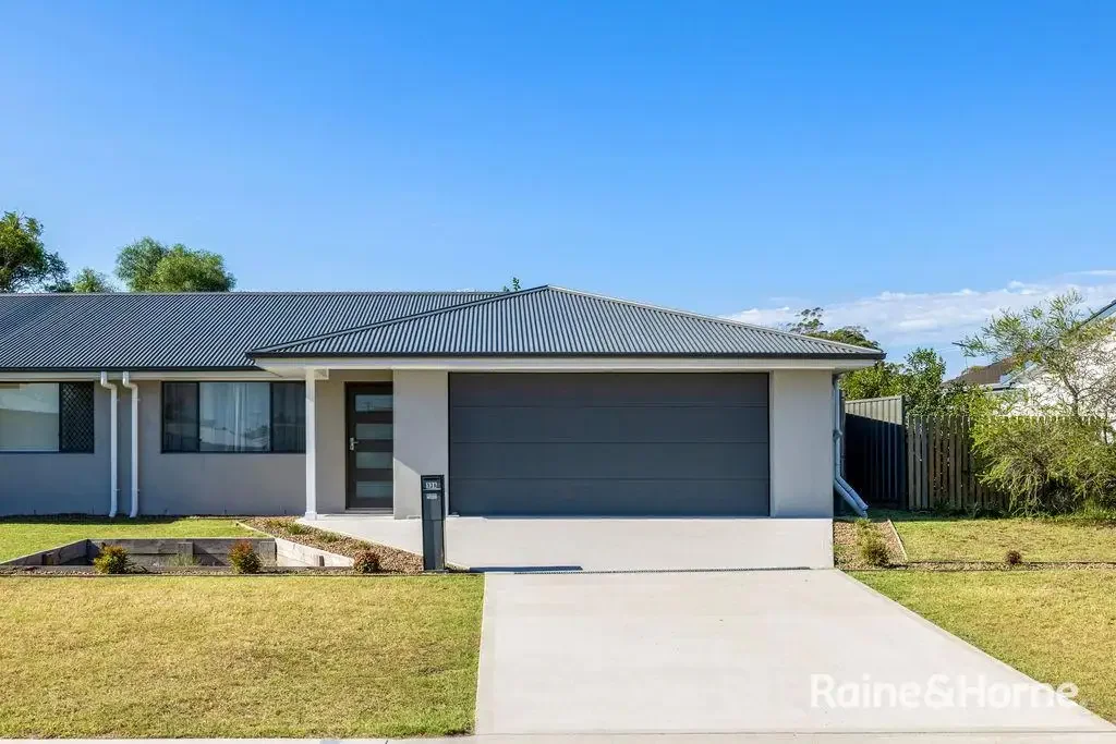 13A Essendene Gardens, Mallabula, NSW 2319
