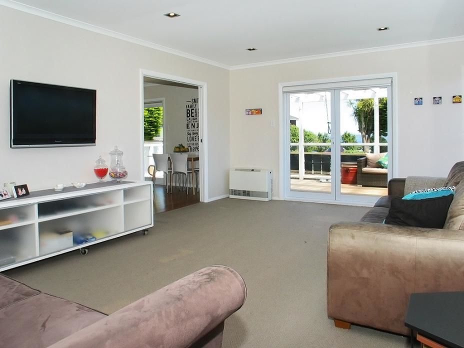 14 Pope Street, Camborne, Porirua, 5 Schlafzimmer, 0 Badezimmer