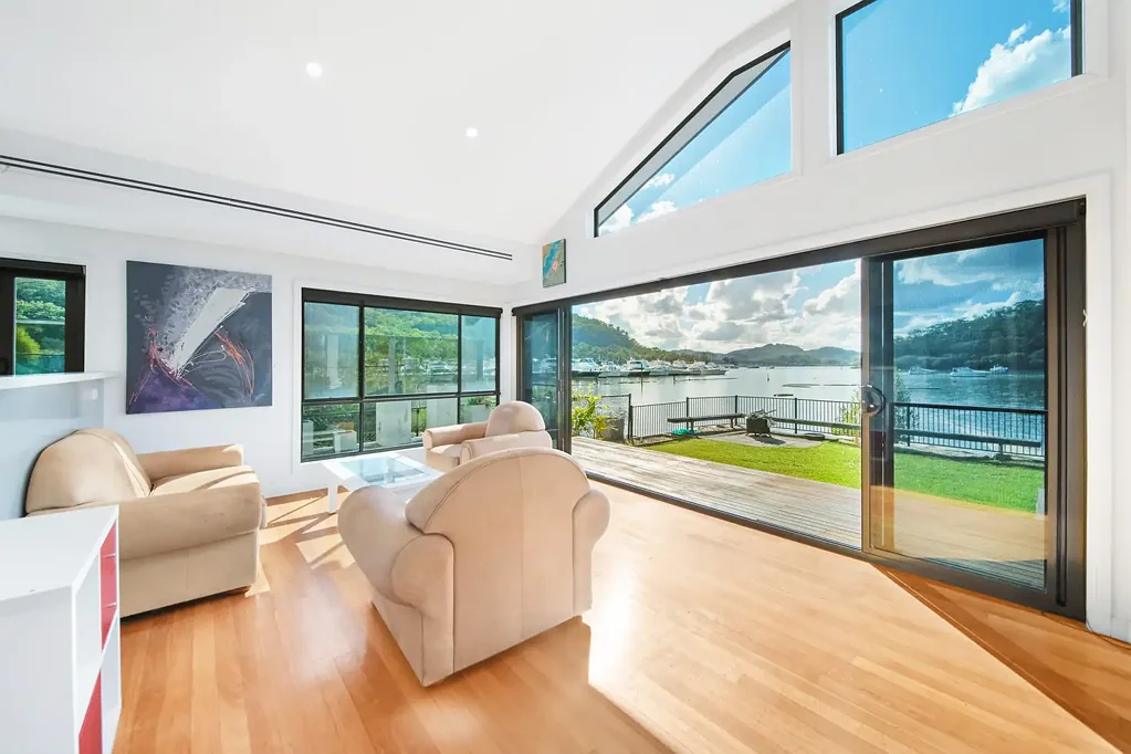 Modern Fully Furnished Family Home with Stunning Views
