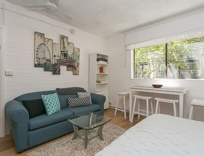 2/25 Redan Street, St Kilda, VIC 3182, 1房, 1浴, Apartment