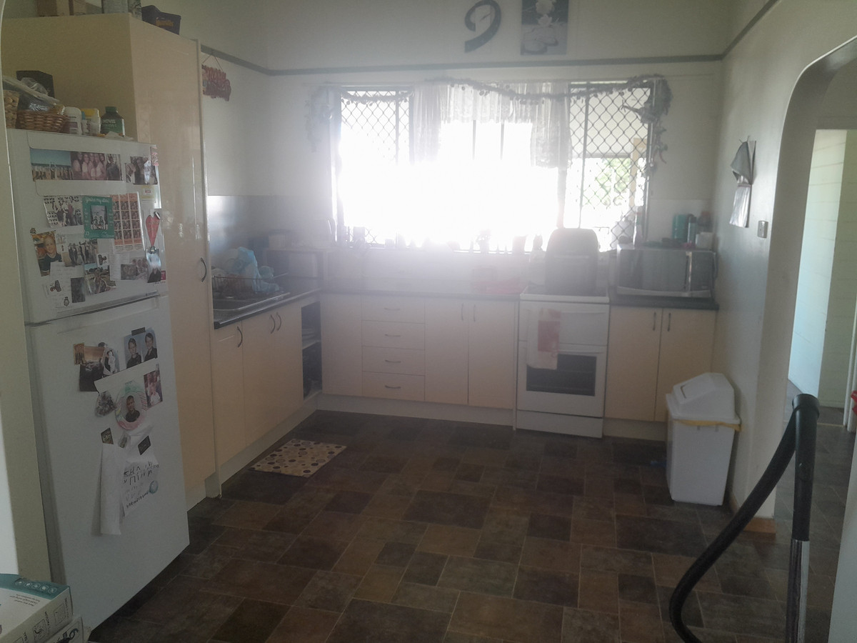 18 NOBBS ST, BERSERKER QLD 4701, 0 phòng ngủ, 0 phòng tắm, House