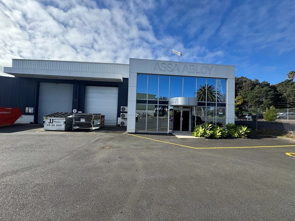 Mount Wellington JLL Mt Wellington 1,700sqm Available now