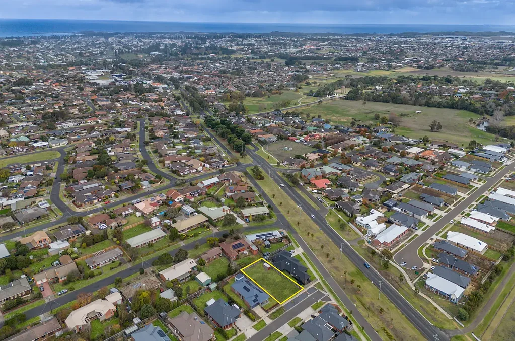 105 Boston Drive, Warrnambool, VIC 3280