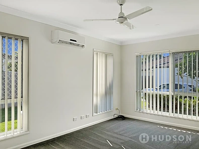 Address Withheld, Ferny Grove, QLD 4055, 4 Schlafzimmer, 2 Badezimmer, House