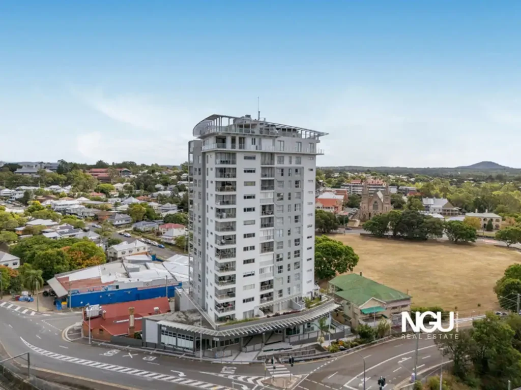 Stylish Fully Furnished Studio Apartment in the Heart of Ipswich CBD