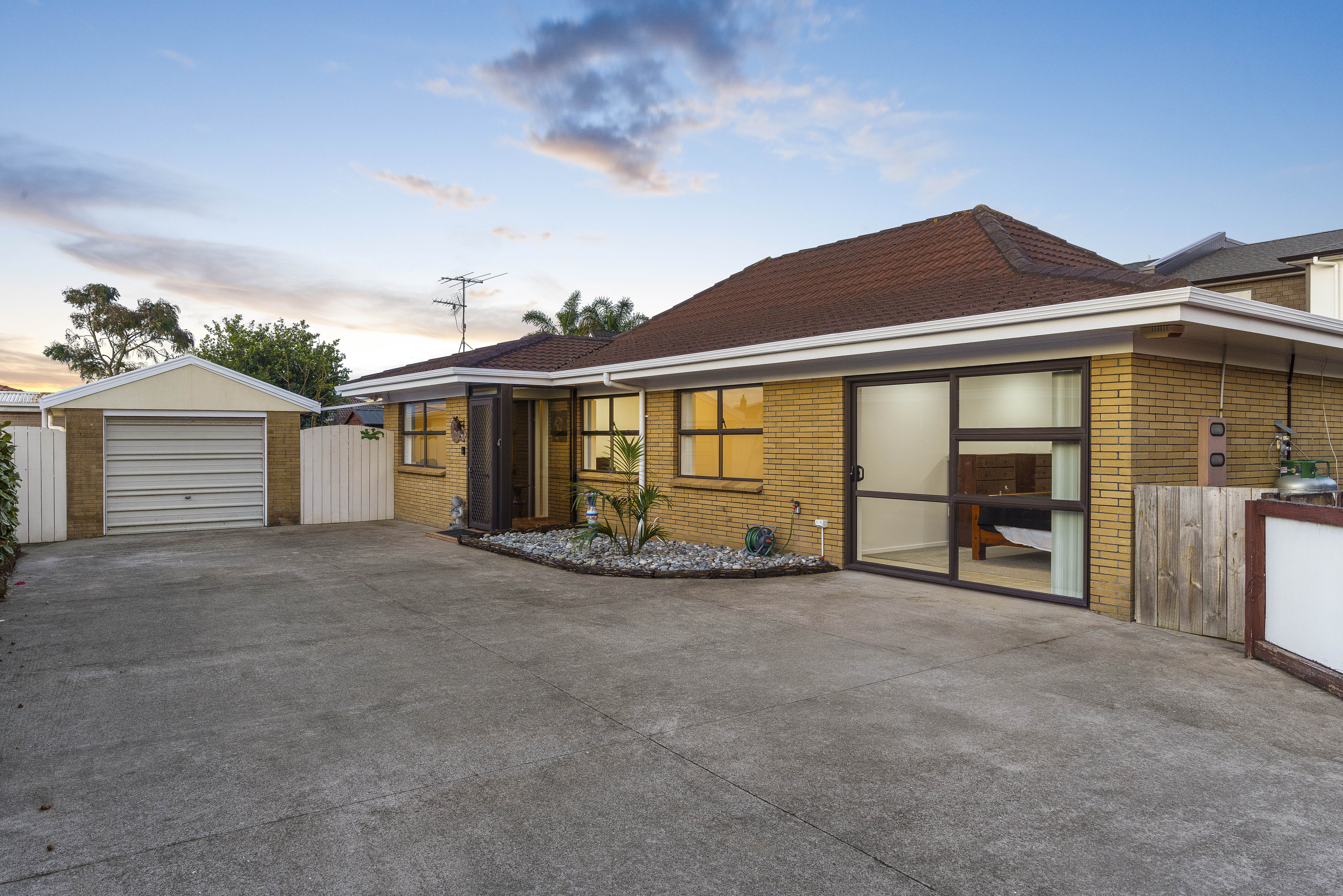 Residential  Mixed Housing Urban Zone