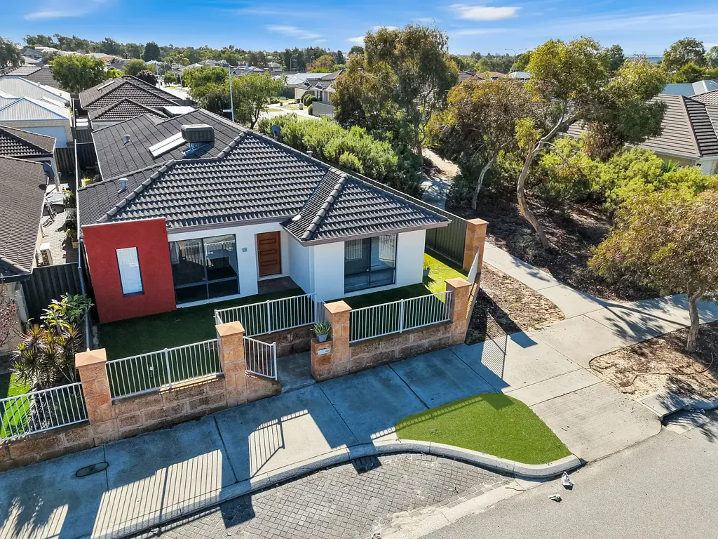 Banksia Grove 3房  Spacious Family Living in the Heart of Banksia Grove