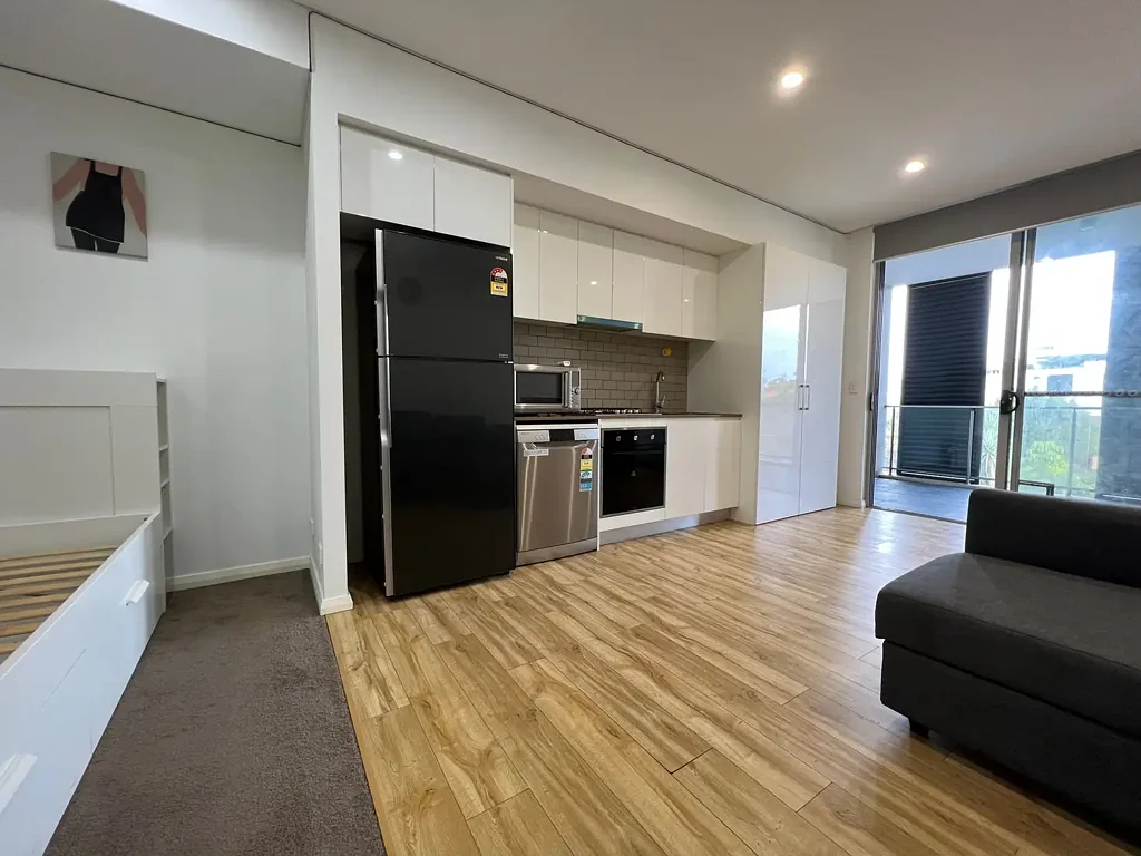 Modern Furnished Studio in the heart of Ashfield