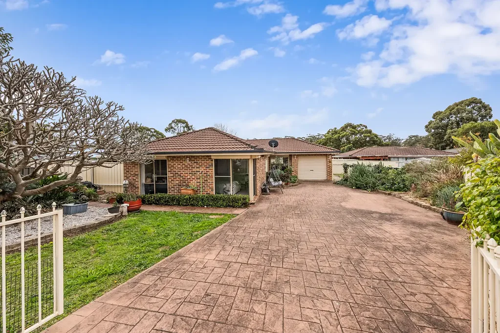 2 Garreffa Close, Edensor Park, NSW 2176