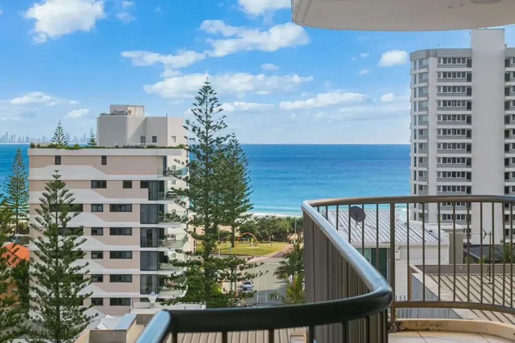Tweed Heads 3部屋 Elevated Full Floor Apartment with Panoramic Views of Rainbow Bay