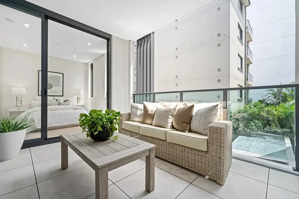Designer Living in 'Havana' Sophisticated Lifestyle in the Heart of Dee Why