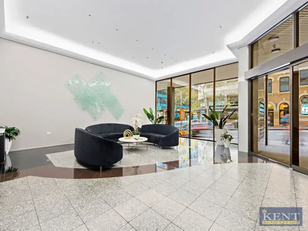 Sydney 1房 全新装修精装 中心地带便利 宽敞布局现代厨房 私人带顶阳台 礼宾服务安全大楼 Affordable CBD Living - Updated One-Bedroom with Walk-to-Everything Convenience