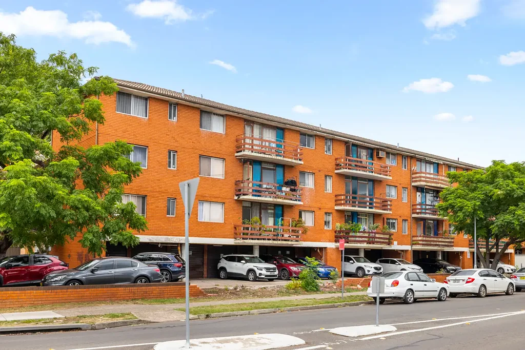 2/23 Park Road, Cabramatta, NSW 2166