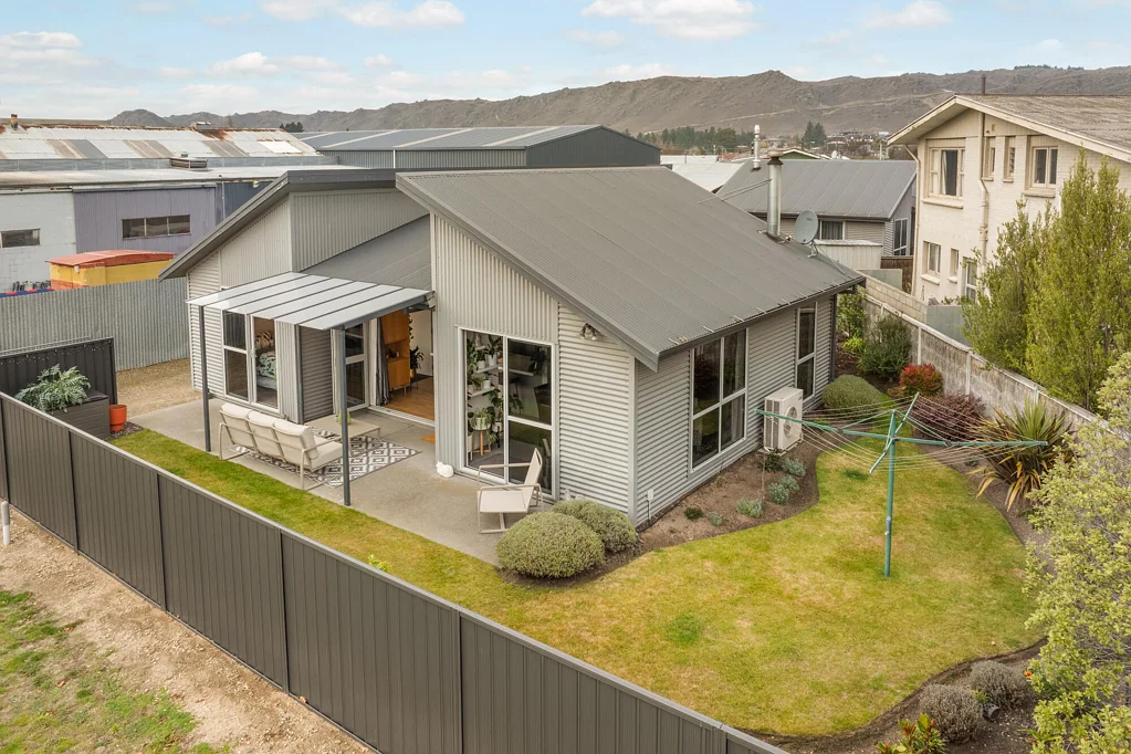 Alexandra 3ห้องนอน Immaculate & Move-In Ready