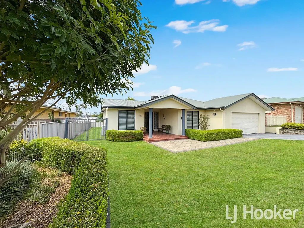 90 Froude Street, Inverell, NSW 2360