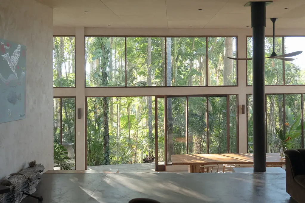 Billinudgel 5Zimmer Tropical oasis defined by design, light & landscape.