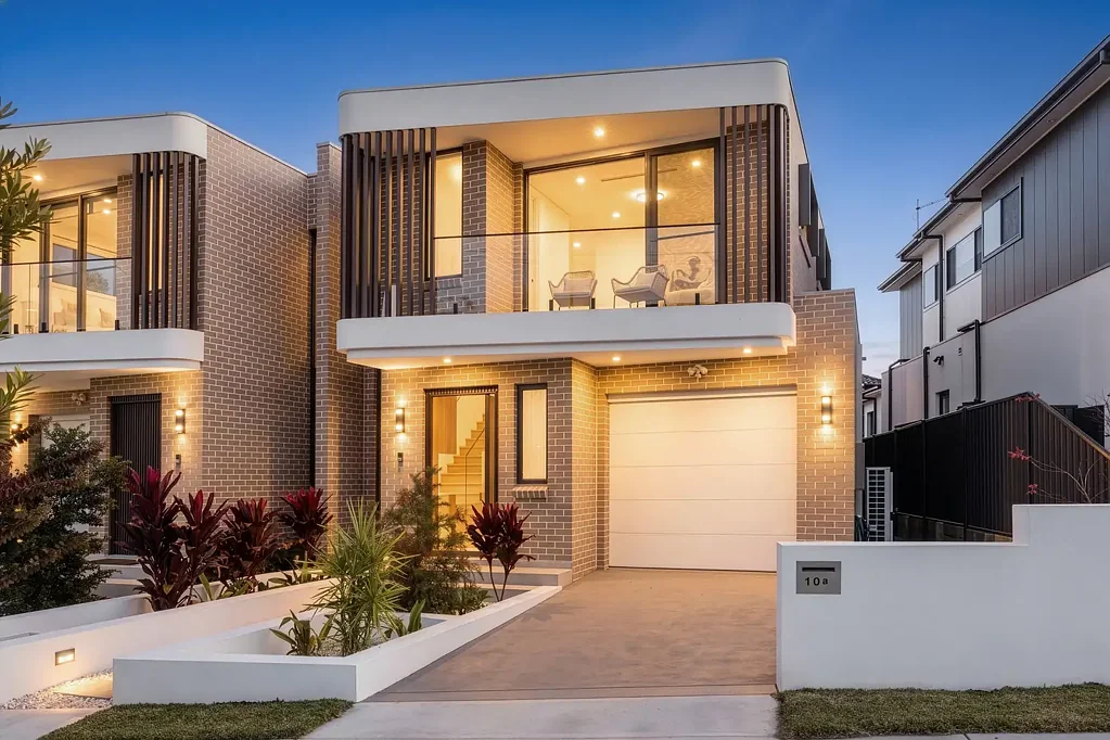 Concord 5Moenga Contemporary Family Living with Space, Style and Convenience