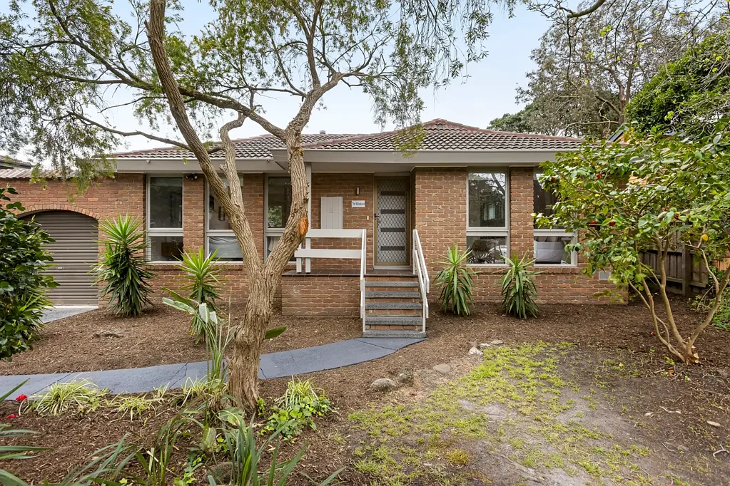 2 Melaleuca Court, Frankston, VIC 3199