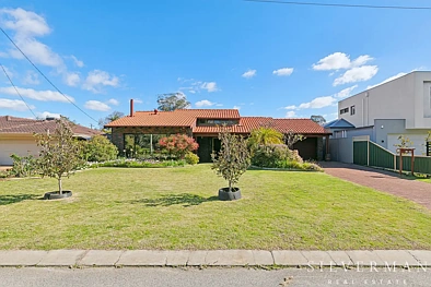Riverton 3 Slaapkamer Solid Family Home with Outstanding Future Potential
