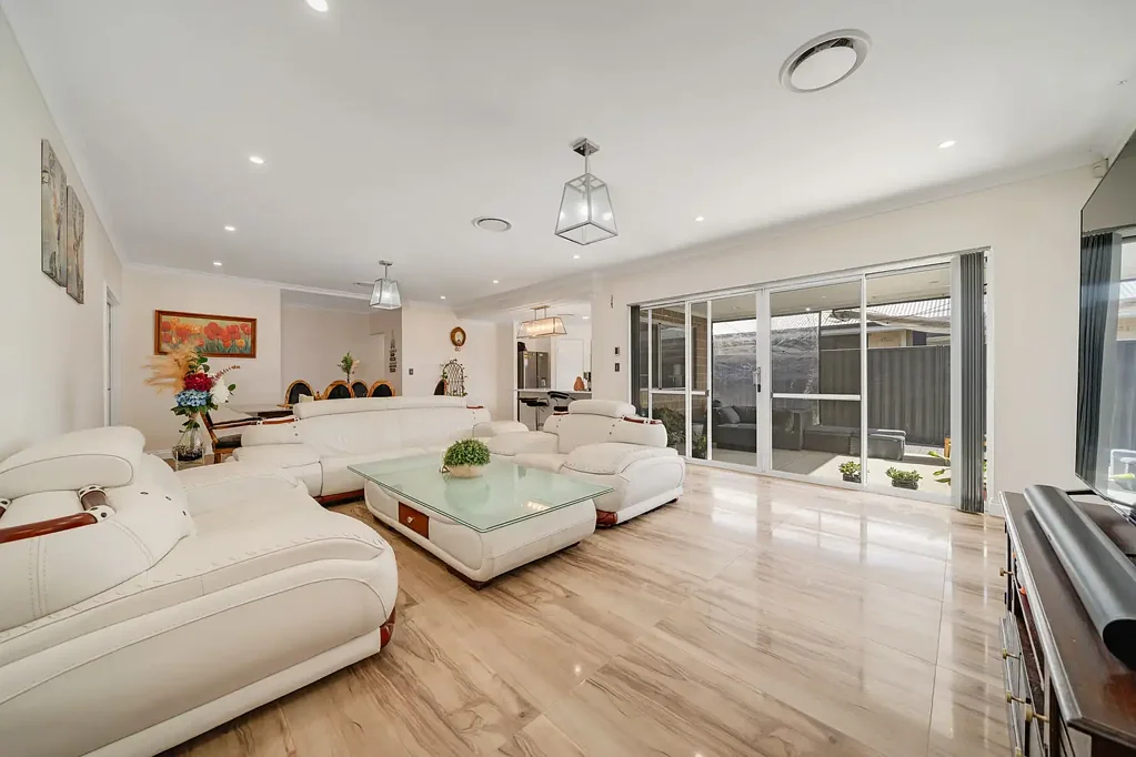 21 Dorset Street, Haynes, WA 6112