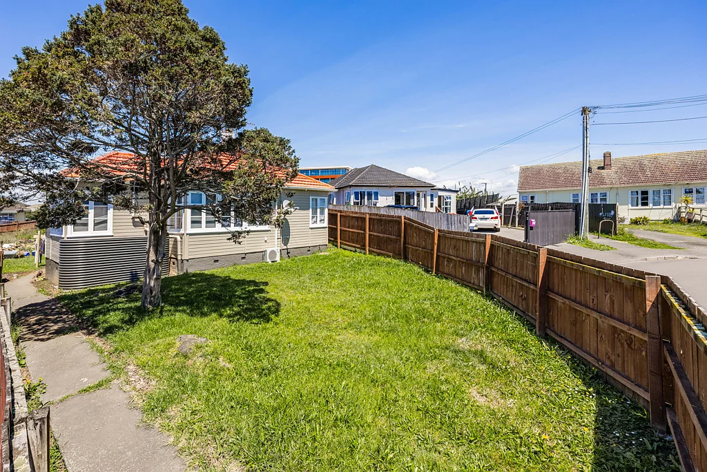 Mount Roskill 4 Slaapkamer Auction