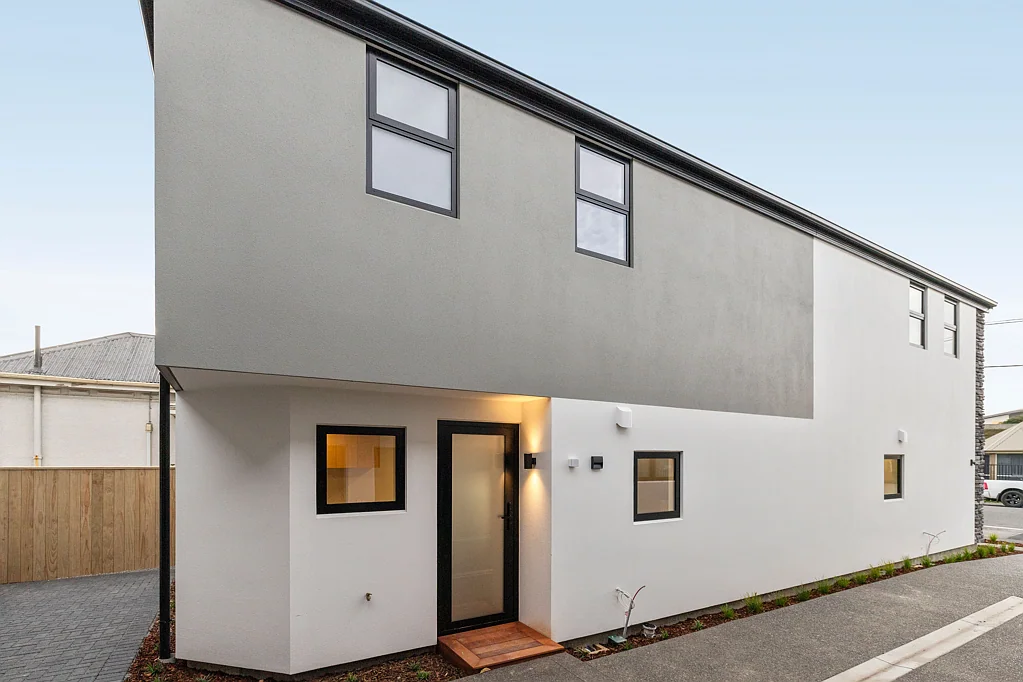 Addington 2房  Freehold Townhouses With Architectural Edge