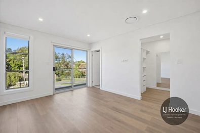51 Berwick Street, Guildford, NSW 2161, 5 slaapkamers, 3 badkamers, House