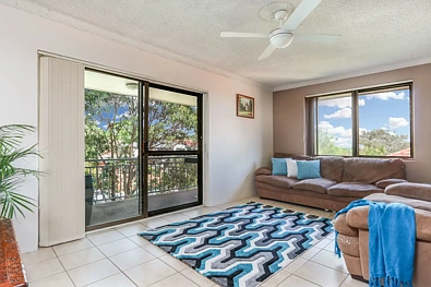 6/5-7 Graham Road, Narwee, NSW 2209, 2 Bedrooms, 1 Bathrooms, Unit