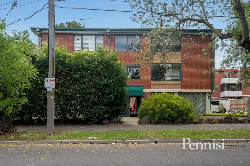 2/106 Ascot Vale Road, Flemington, VIC 3031