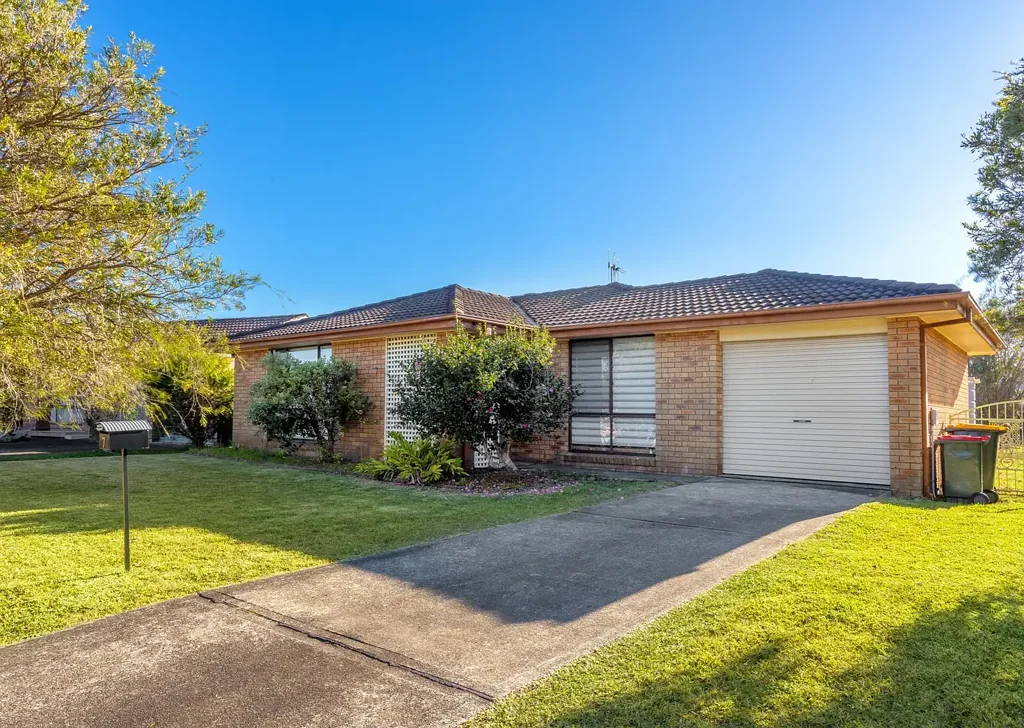 7 Kodi Close, Old Bar, NSW 2430