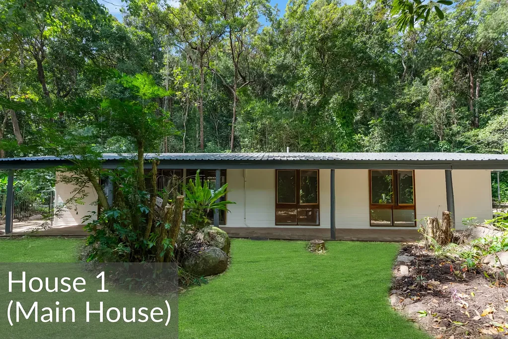 East Trinity 6ਬੈੱਡਰੂਮ Two Homes - Five Acres - Your Own Tropical Sanctuary on approximately 5 Acres