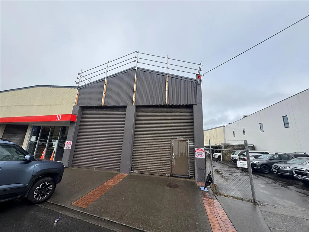 Petone Central Petone Warehouse