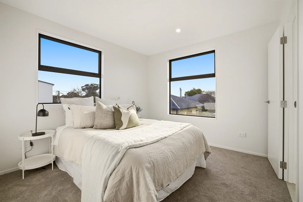 Woolston 2房  Eight Brand-New Units - Smart Investment!