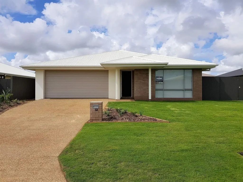 12 Atherton Road, Urraween, QLD 4655