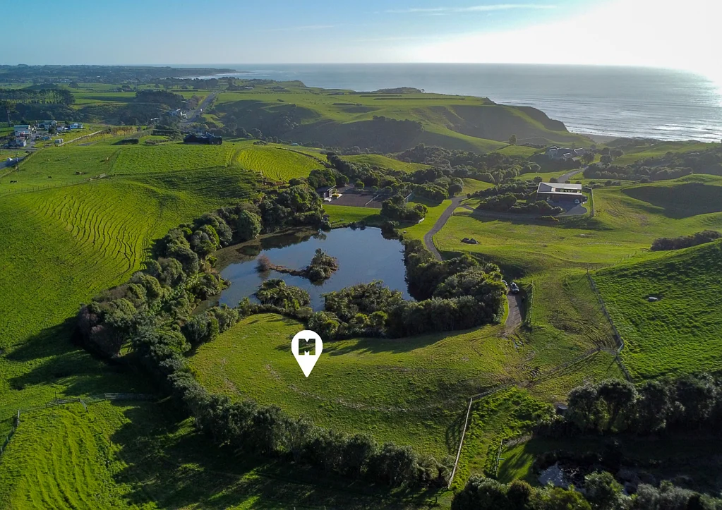 Omata EXCLUSIVE LOCATION – RESTFUL VIEWS