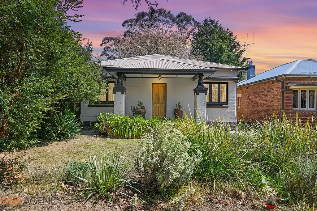 61 Clinton Street, Orange, NSW 2800