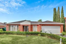 25 Strickland Crescent, Burnside