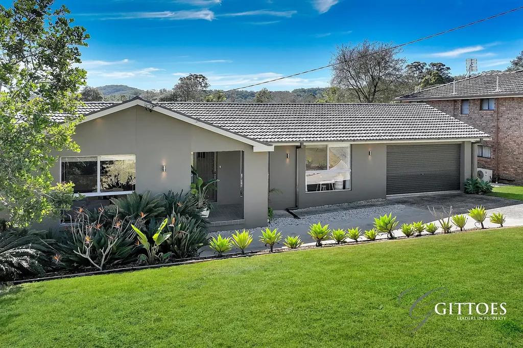 52 Beaumont Avenue, Wyoming, NSW 2250