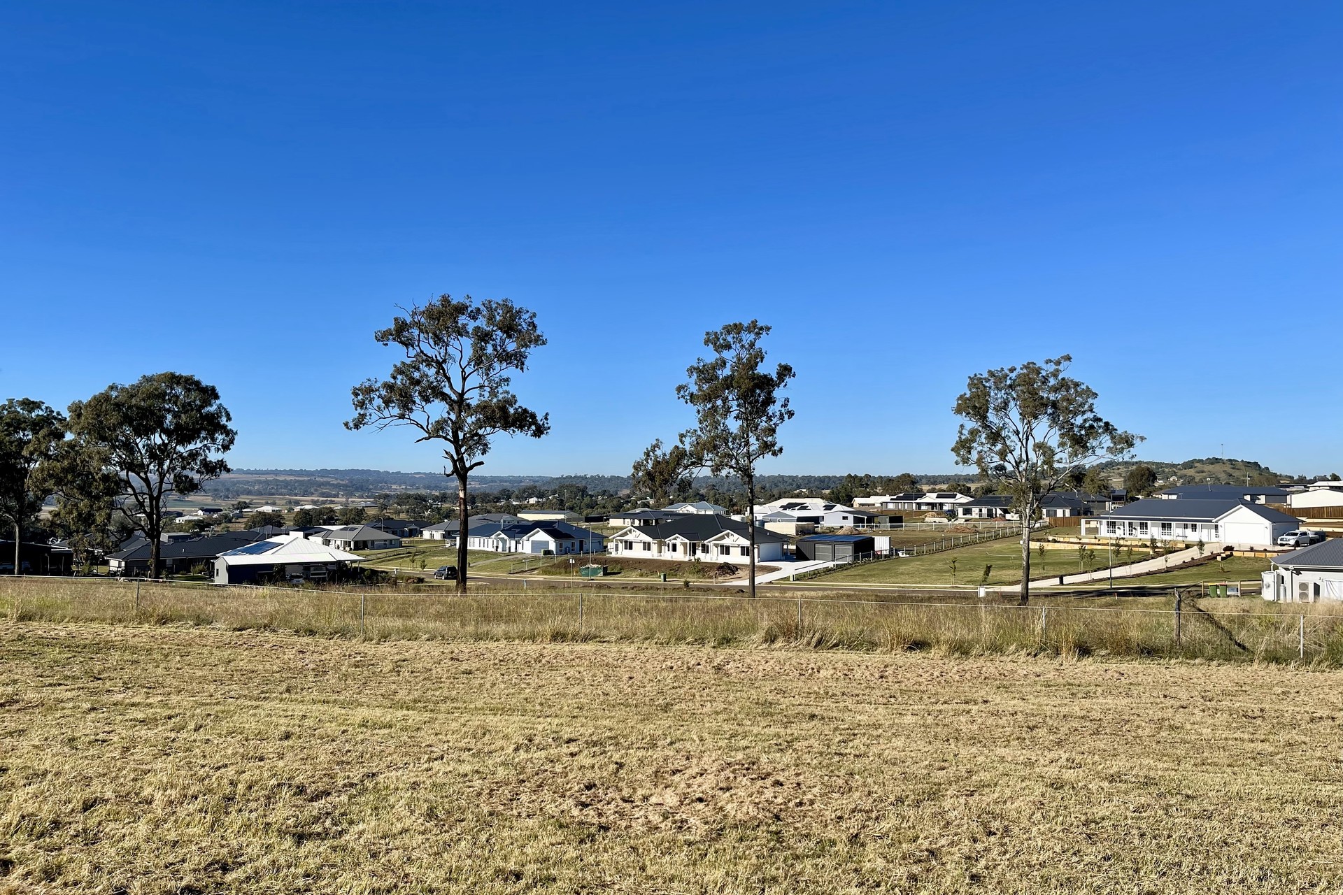 3 SENIAH CT, MERINGANDAN WEST QLD 4352, 0 રૂમ, 0 બાથરૂમ, Section