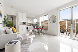 15/61-63 Kanooka Grove, Clayton